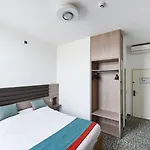 Grand De Flandre Otel