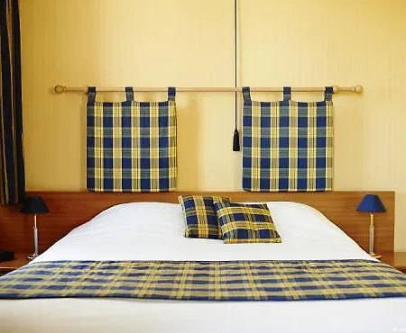 Hotel Grand De Flandre 3*