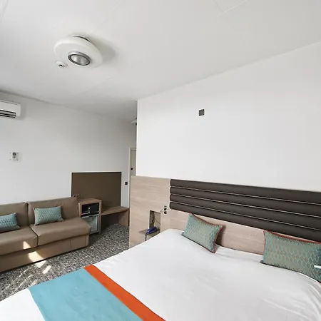 Grand De Flandre Hotel