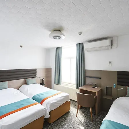 Grand De Flandre Hotel 3*