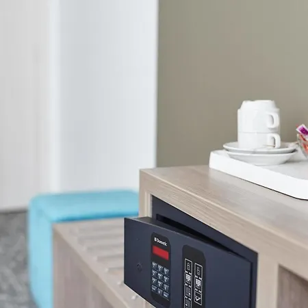 Grand De Flandre Hotell 3*