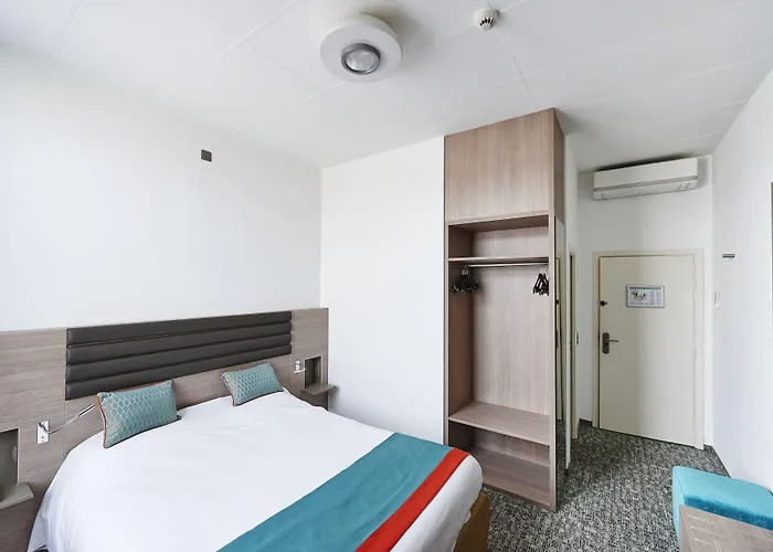 Grand De Flandre Hotel