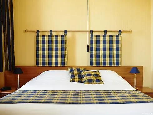 Hotel Grand De Flandre 3*